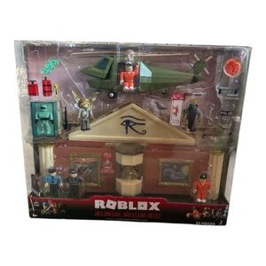 Roblox Jailbreak: Museum Heist (33 pc) Set NO Exclusive Virtual Item Code